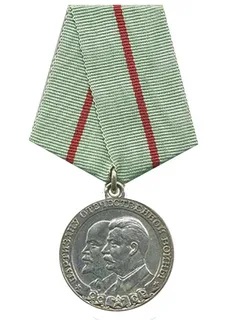 Не сдался, не отступил: история подвига партизана Загнетова